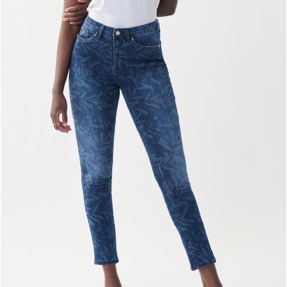 High-Rise Blue Patterned Women’s Jeans